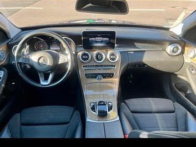 Gebraucht Mercedes C200 184 PS (135 kW) 2015 Andere farben Kombi