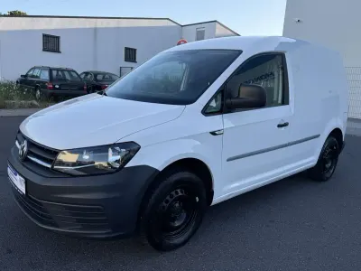 Gebraucht VW Caddy 102 PS (75 kW) 2016 Candyweiß Van / Kleinbus