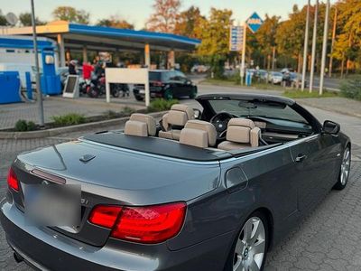 Gebraucht BMW 335 Cabriolet 306 PS (225 kW) 2010 Grau Cabrio