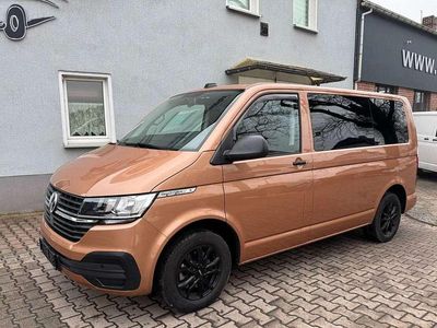 Gebraucht VW Multivan Family 150 PS (110 kW) 2020 Copper bronze metallic Van