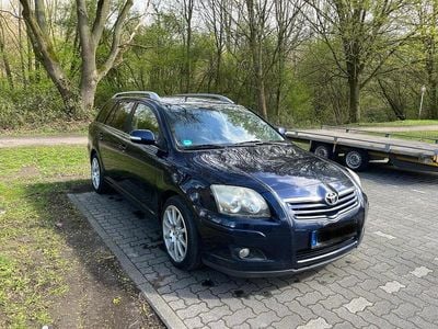 Gebraucht Toyota Avensis 126 PS (92 kW) 2007 Blau Kombi