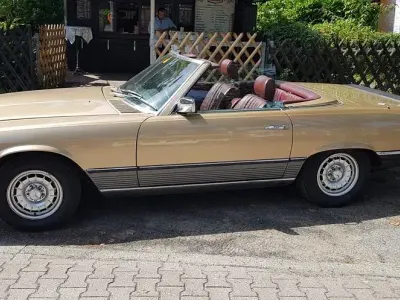 Gebraucht Mercedes SL500 241 PS (177 kW) 1985 Gold Cabrio