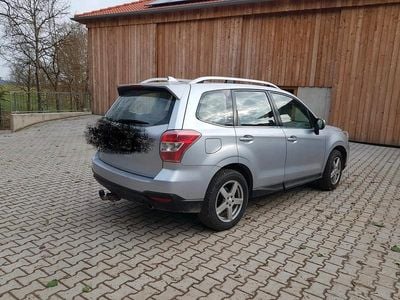 Gebraucht Subaru Forester 147 PS (108 kW) 2016 Silber SUV