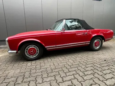 Gebraucht Mercedes 230 150 PS (110 kW) 1964 Rot Cabrio