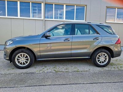 Second-hand Mercedes GLE250 204 CP (150 kW) 2016 Gri SUV