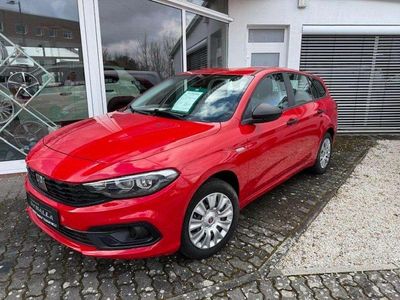 Gebraucht Fiat Tipo 131 PS (96 kW) 2024 Rot Kombi