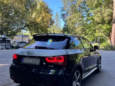 Gebraucht Audi 200 122 PS (89 kW) 2012 Schwarz Coupé
