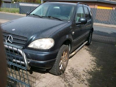 gebraucht Mercedes ML430 v8