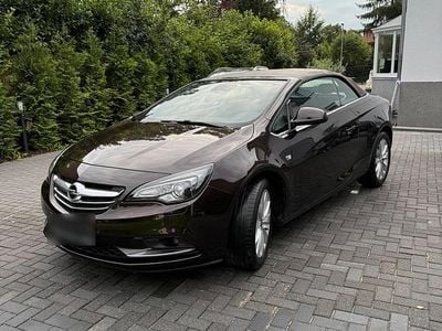 Gebraucht Opel Cascada 162 PS (119 kW) 2014 Braun Cabrio