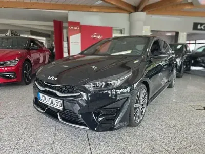 Używany Kia Ceed GT-Line 140 KM (102 kW) 2025 Czarny Hatchback