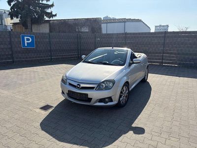 Gebraucht Opel Tigra 125 PS (91 kW) 2005 Silber Cabrio