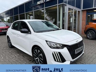 Okenit weiß Gebraucht 2024 Peugeot 208 Active Kleinwagen | 15.990 € (Guter Preis)