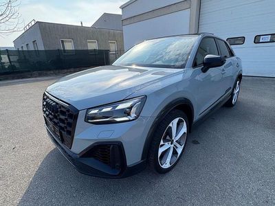 Gebraucht Audi SQ2 Sport 300 PS (220 kW) 2025 Grau SUV