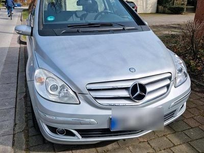 Second-hand Mercedes B180 80 CP (58 kW) 2008 Argintiu Monovolum