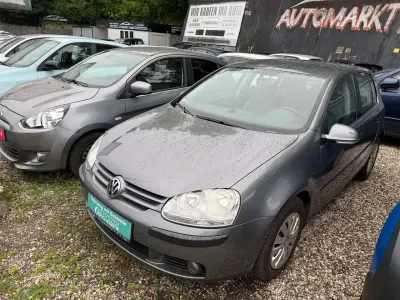 Gebraucht VW Golf V Trendline 75 PS (55 kW) 2005 United grey metallic Kleinwagen
