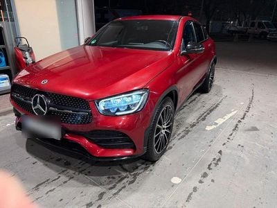 Gebraucht Mercedes GLC300e AMG line 258 PS (189 kW) 2020 Rot Coupé