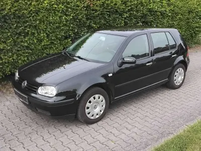 Gebraucht VW Golf IV Trendline 75 PS (55 kW) 2002 Schwarz Limousine