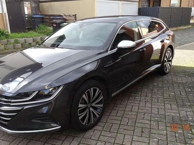 Grau Gebraucht 2023 VW Arteon Elegance Limousine | 32.950 € (Guter Preis)