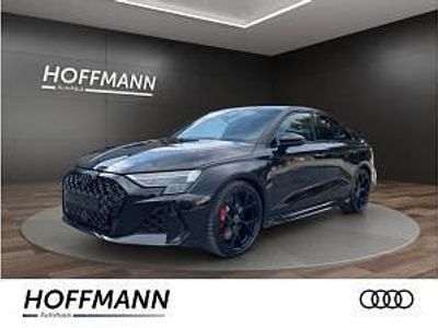 Neu Audi RS3 Ambiente 400 PS (294 kW) 2025 Schwarz (mythosschwarz metallic) Limousine