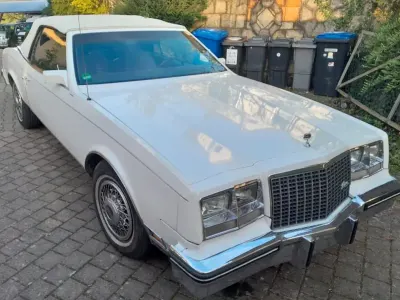 Gebraucht Buick Riviera 150 PS (110 kW) 1983 Weiß Coupé