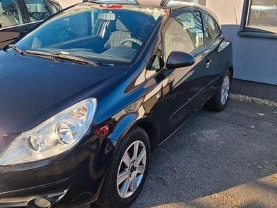 Schwarz Gebraucht 2007 Opel Corsa Catch Me Kleinwagen | 2.590 € (Fairer Preis)