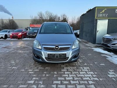 Gebraucht Opel Zafira Innovation 110 PS (80 kW) 2009 Silber Van / Kleinbus