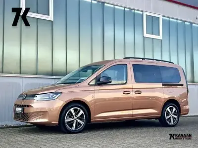 Używany VW Caddy Maxi Life 122 KM (89 kW) 2022 Brązowy Minivan