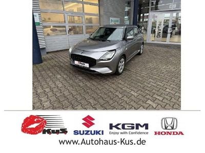 Gebraucht Suzuki Swift Comfort 83 PS (61 kW) 2024 Premium silver (metallic) Kleinwagen