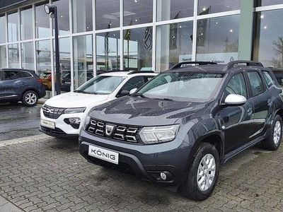 Gebraucht Dacia Duster Comfort 131 PS (96 kW) 2023 Grau SUV