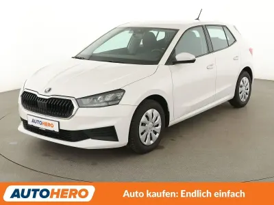 Używany Skoda Fabia Ambition 80 KM (58 kW) 2022 Biały Hatchback