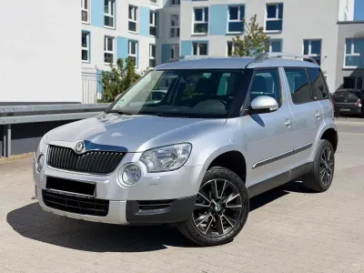 Brugt Skoda Yeti Adventure 105 HK (77 kW) 2013 Sølv SUV