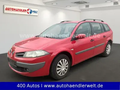 Gebraucht Renault Mégane GrandTour Authentique 111 PS (81 kW) 2009 Rot Kombi