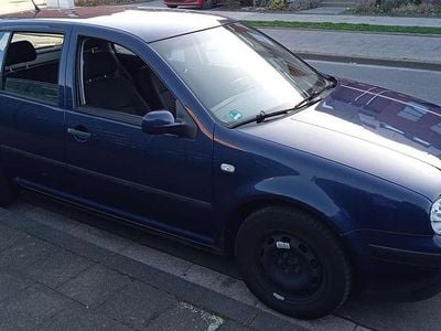 Gebraucht VW Golf IV 75 PS (55 kW) 2002 Blau Limousine