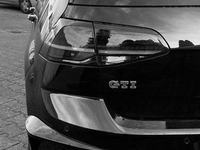 Gebraucht VW Golf VII GTI 245 PS (180 kW) 2019 Schwarz Kleinwagen
