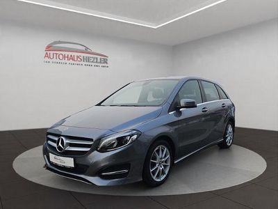 Gebraucht Mercedes B180 Style 122 PS (89 kW) 2018 Grau Van / Kleinbus