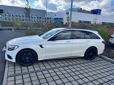 Weiß Gebraucht 2015 Mercedes C250 AMG line Kombi | 18.000 € (Fairer Preis)