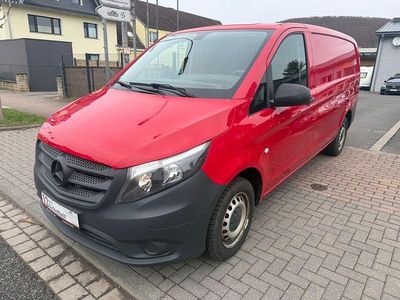 Gebraucht Mercedes Vito 136 PS (100 kW) 2018 Rot Van