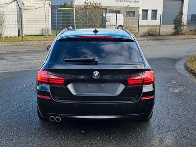 Usado BMW 525 Comfort Edition 218 HP (160 kW) 2014 Preto Carrinha