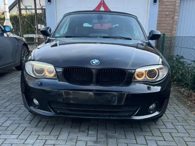 Gebraucht BMW 120 Cabriolet 177 PS (130 kW) 2011 Schwarz Cabrio