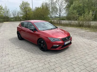 Usata Seat Leon CUPRA 300 CV (220 kW) 2017 Rosso Berlina