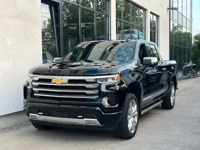Gebraucht Chevrolet Silverado 477 PS (350 kW) 2024 Schwarz SUV