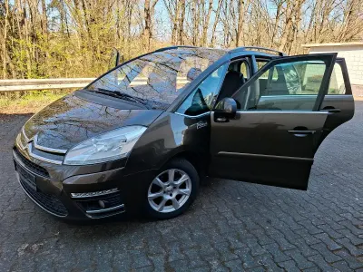 Gebraucht Citroën C4 110 PS (80 kW) 2010 Grün Van / Kleinbus