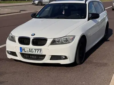 Gebraucht BMW 320 M Sport 184 PS (135 kW) 2010 Weiß Kombi