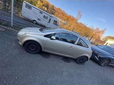 Gebraucht Opel Corsa 109 PS (80 kW) 2008 Gold Kleinwagen