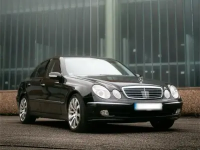 Gebraucht Mercedes E320 224 PS (164 kW) 2003 Schwarz Limousine