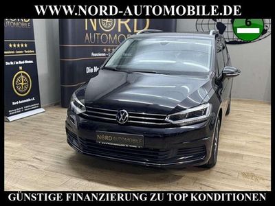 Schwarz Gebraucht 2022 VW Touran Active Van / Kleinbus | 24.900 € (Fairer Preis)
