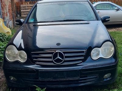Mercedes C220