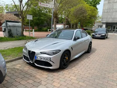 Gebraucht Alfa Romeo Giulia Quadrifoglio 510 PS (375 kW) 2021 Silber Limousine