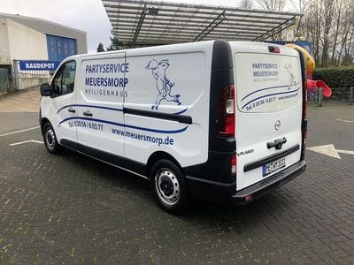 Second-hand Opel Vivaro 95 CP (69 kW) 2018 Alb Monovolum