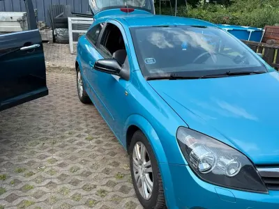 Gebraucht Opel Astra GTC 90 PS (66 kW) 2005 Blau Coupé